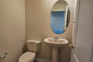 725 Chevington Ct, Woodbridge, VA 22191 - Photo 6