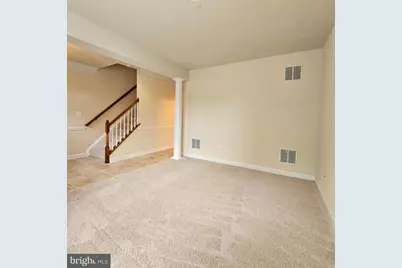 725 Chevington Court, Woodbridge, VA 22191 - Photo 4