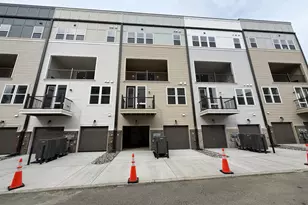 2514 Neabsco Common Pl, Woodbridge, VA 22191 - Photo 2