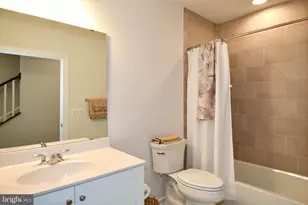 13825 Estuary Pl, Woodbridge, VA 22191 - Photo 10