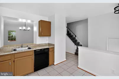 14949 Enterprise Lane, Woodbridge, VA 22191 - Photo 4