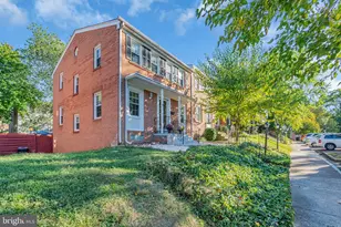 13115 Vineyard Way, Woodbridge, VA 22191 - Photo 2