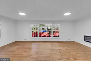 13115 Vineyard Way, Woodbridge, VA 22191 - Photo 16