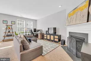 2595 Eastbourne Dr, Woodbridge, VA 22191 - Photo 12