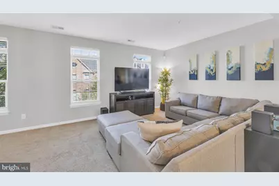 2595 Eastbourne Drive, Woodbridge, VA 22191 - Photo 8