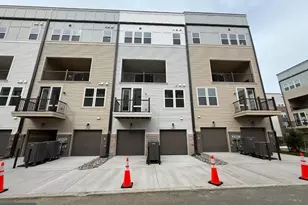 2516 Neabsco Common Pl, Woodbridge, VA 22191 - Photo 2