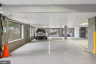 680 Watermans Dr, Woodbridge, VA 22191 - Photo 32