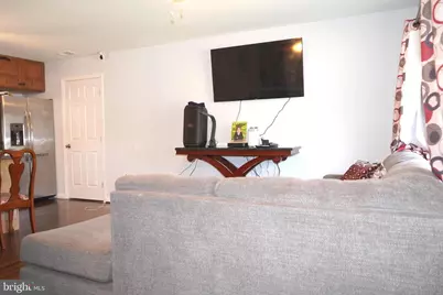 13304 Hardy Court, Woodbridge, VA 22193 - Photo 4