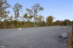 6804 Bryson Cir, Haymarket, VA 20169 - Photo 42