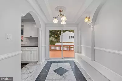 14502 Darbydale Avenue, Woodbridge, VA 22193 - Photo 8