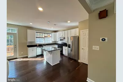 15656 Avocet Loop, Woodbridge, VA 22191 - Photo 6