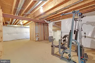 8566 Brickshire Ln, Manassas, VA 20112 - Photo 42