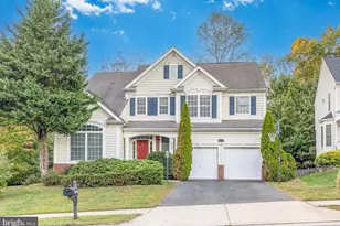 8566 Brickshire Ln, Manassas, VA 20112 - Photo 2