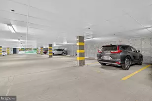 7065 Heritage Hunt Dr, Gainesville, VA 20155 - Photo 32