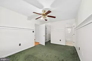 1037 Gardenview Loop, Woodbridge, VA 22191 - Photo 10