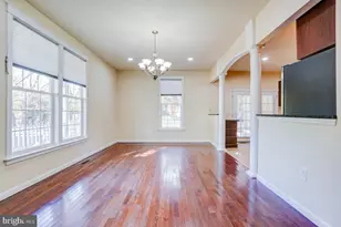 8513 Thomas Dr, Manassas, VA 20110 - Photo 10