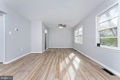 12346 Woodlawn Court, Woodbridge, VA 22192 - Photo 6