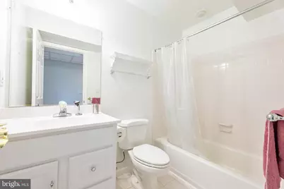 6880 Saddle Run Way, Gainesville, VA 20155 - Photo 24