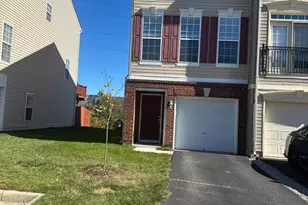 15715 John Diskin Cir, Woodbridge, VA 22191 - Photo 1