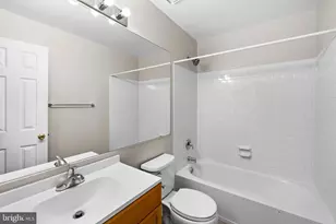 15719 Lansdale Pl, Dumfries, VA 22025 - Photo 28