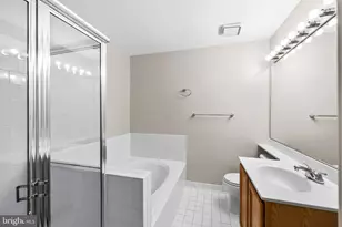 15719 Lansdale Pl, Dumfries, VA 22025 - Photo 32