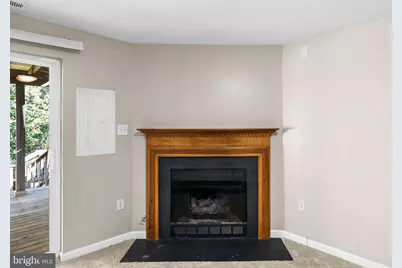 15719 Lansdale Place, Dumfries, VA 22025 - Photo 42