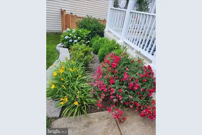 16104 Mountain Eagle Court, Woodbridge, VA 22191 - Photo 4