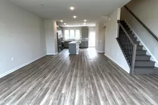 15139 Jaxton Sq Ln, Haymarket, VA 20169 - Photo 8