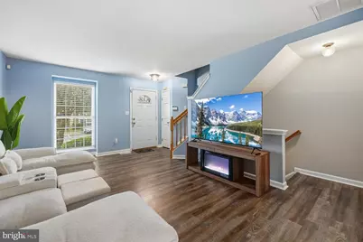 1865 Tiger Lily Circle, Woodbridge, VA 22192 - Photo 4