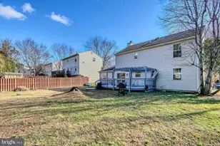 5876 Pontiac Dr, Woodbridge, VA 22193 - Photo 42