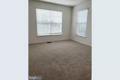 16900 Porters Inn Drive, Dumfries, VA 22026 - Photo 36