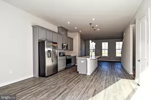 1767 Hickory Woods Rd, Dumfries, VA 22026 - Photo 20