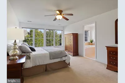 5709 Wheelwright Way, Haymarket, VA 20169 - Photo 22