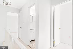 15036 Cherrydale Dr, Woodbridge, VA 22193 - Photo 24