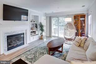 13615 Garfield Pl, Woodbridge, VA 22191 - Photo 4