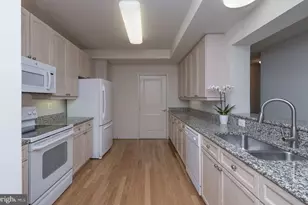 485 Harbor Side St, Woodbridge, VA 22191 - Photo 12