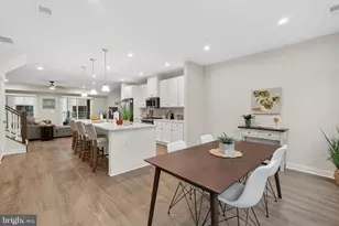 17454 Southern Shrs Dr, Dumfries, VA 22026 - Photo 6