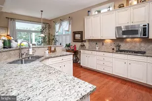 5243 Canyon Creek Way, Haymarket, VA 20169 - Photo 18