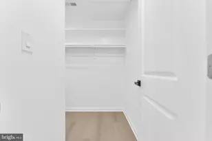 8111 Oak St, Manassas, VA 20111 - Photo 30