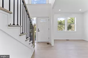 8111 Oak St, Manassas, VA 20111 - Photo 22