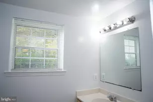 5156 Meeting Pl, Woodbridge, VA 22193 - Photo 30