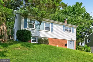 13430 Greenacre Dr, Woodbridge, VA 22191 - Photo 4