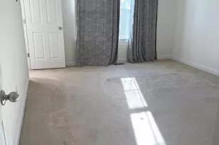 14933 Spriggs Tree Ln, Woodbridge, VA 22193 - Photo 18