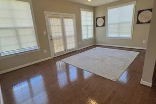 14933 Spriggs Tree Ln, Woodbridge, VA 22193 - Photo 10
