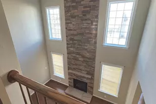 14933 Spriggs Tree Ln, Woodbridge, VA 22193 - Photo 20