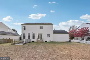 2880 Myrtlewood Dr, Dumfries, VA 22026 - Photo 46