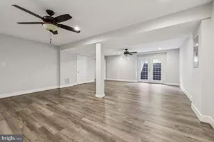 2880 Myrtlewood Dr, Dumfries, VA 22026 - Photo 38