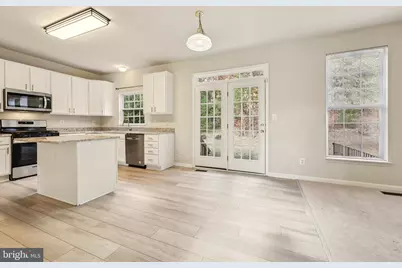 2880 Myrtlewood Drive, Dumfries, VA 22026 - Photo 6