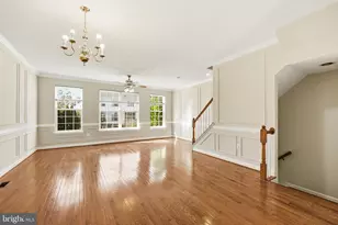 743 Collington Ct, Woodbridge, VA 22191 - Photo 14