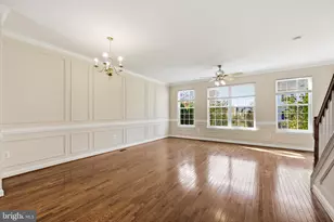 743 Collington Ct, Woodbridge, VA 22191 - Photo 16